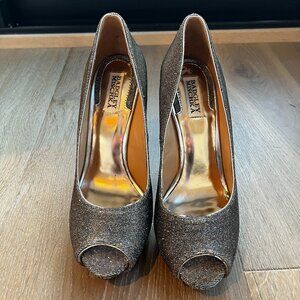 Badgley Mischka open toe leather sole/silver sparkle heel